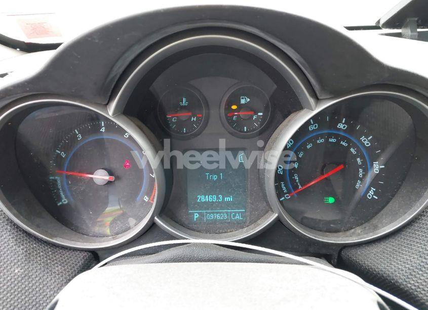 Photo 7 of 2011 Chevrolet Cruze 1LT (VIN 1G1PF5S93B7297287)