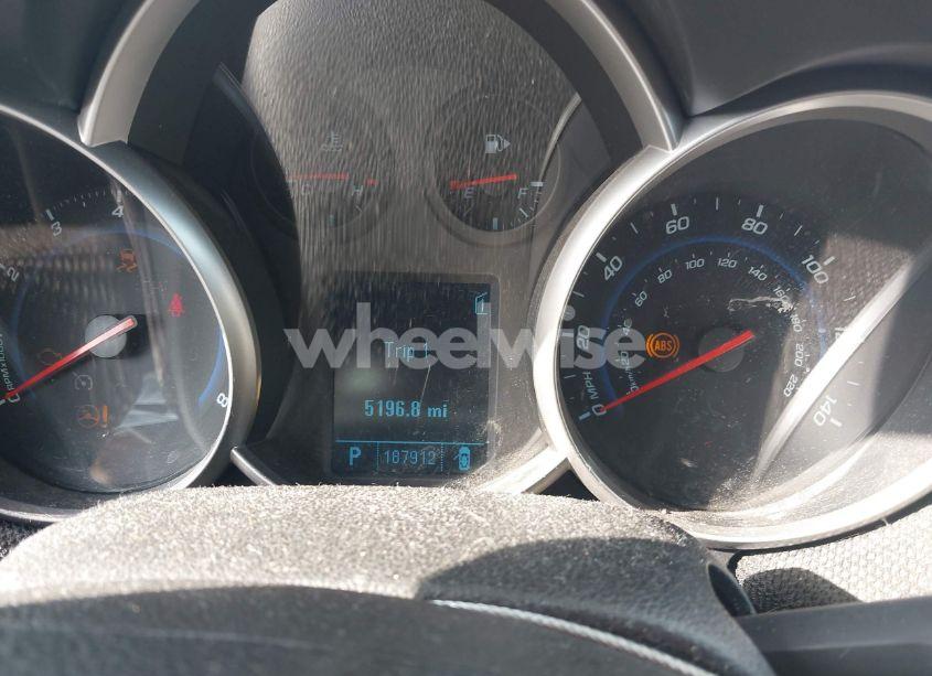 Photo 7 of 2011 Chevrolet Cruze LT (VIN 1G1PF5S94B7261771)