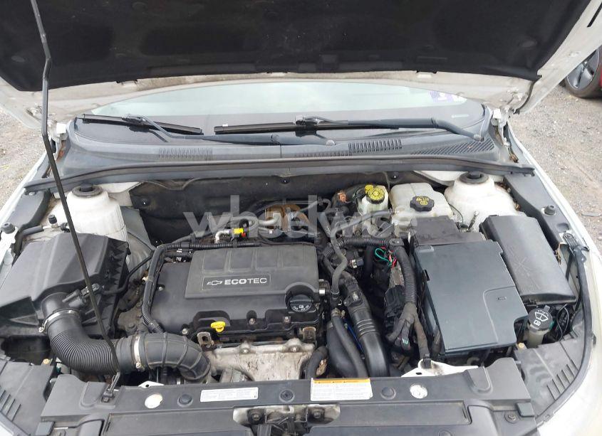 Photo 10 of 2011 Chevrolet Cruze 1LT (VIN 1G1PF5S94B7276965)