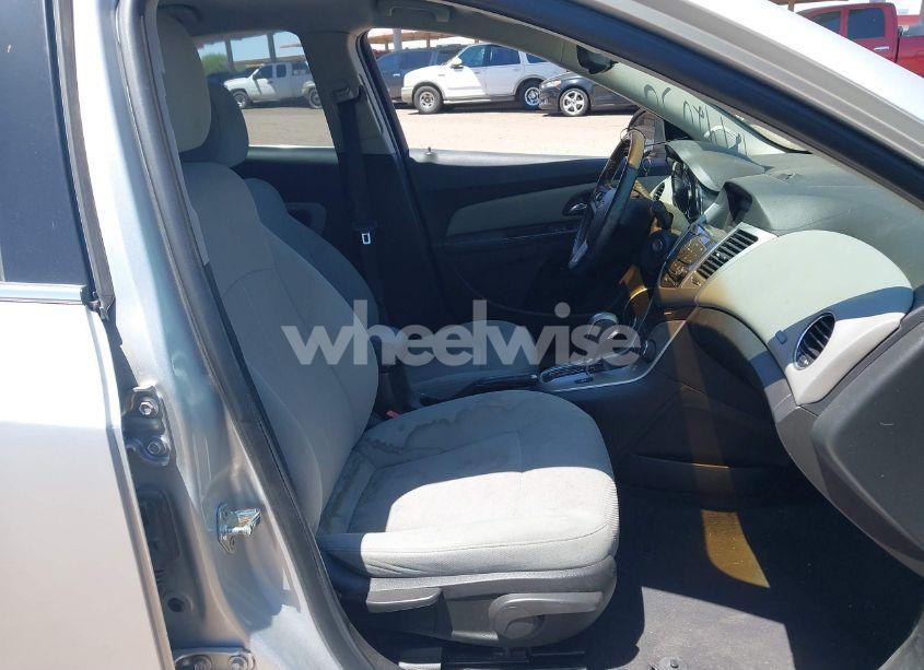 Photo 5 of 2011 Chevrolet Cruze 1LT (VIN 1G1PF5S94B7294432)