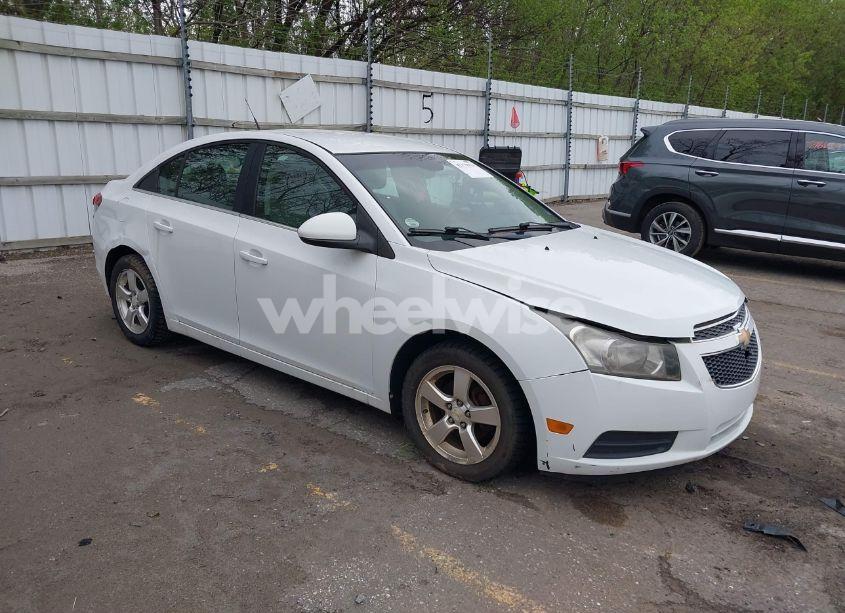 2011 Chevrolet Cruze 1LT (VIN 1G1PF5S95B7122555) main photo