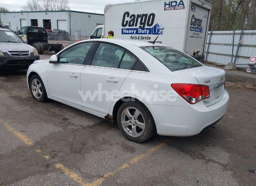 Photo 3 of 2011 Chevrolet Cruze 1LT (VIN 1G1PF5S95B7122555)