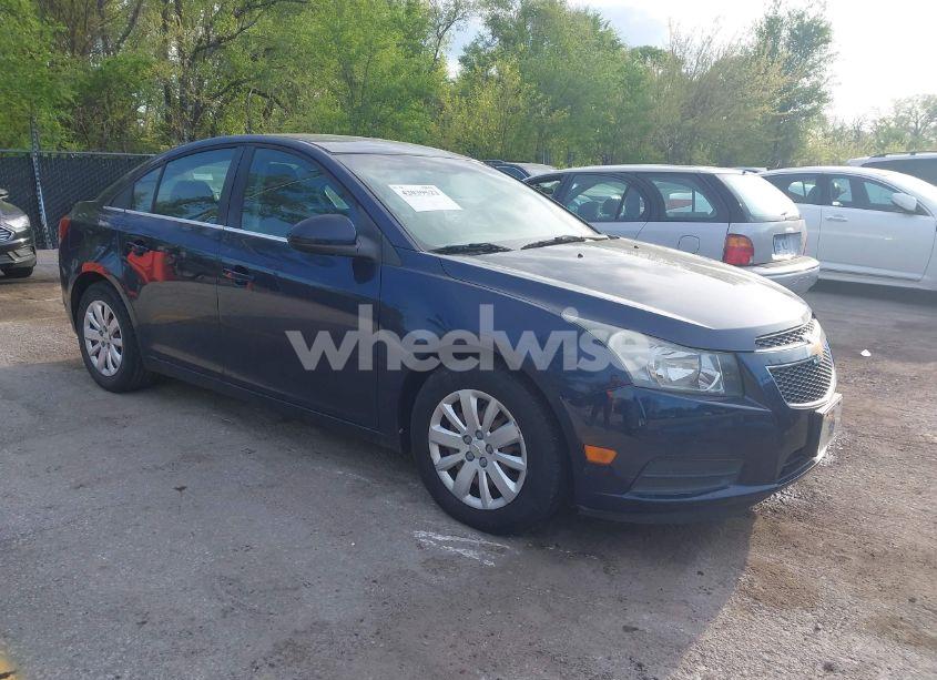 2011 Chevrolet Cruze 1LT (VIN 1G1PF5S95B7182366) main photo