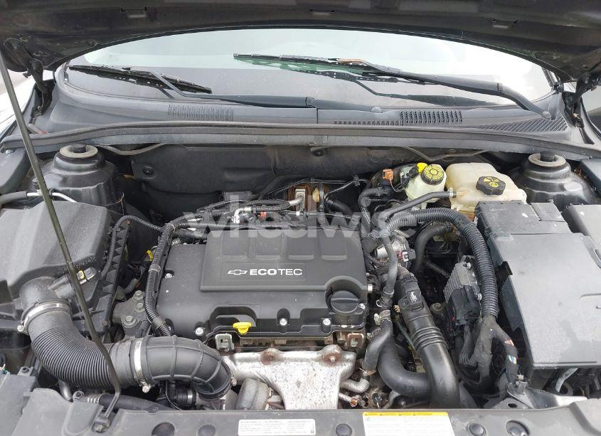 Photo 10 of 2011 Chevrolet Cruze 1LT (VIN 1G1PF5S95B7203717)