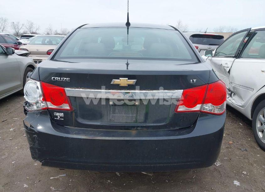 Photo 17 of 2011 Chevrolet Cruze 1LT (VIN 1G1PF5S95B7203717)