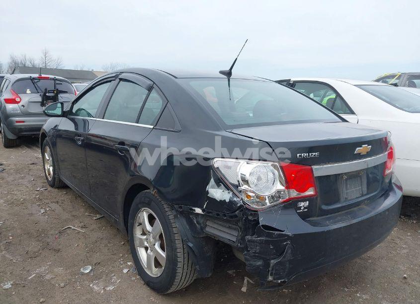 Photo 3 of 2011 Chevrolet Cruze 1LT (VIN 1G1PF5S95B7203717)