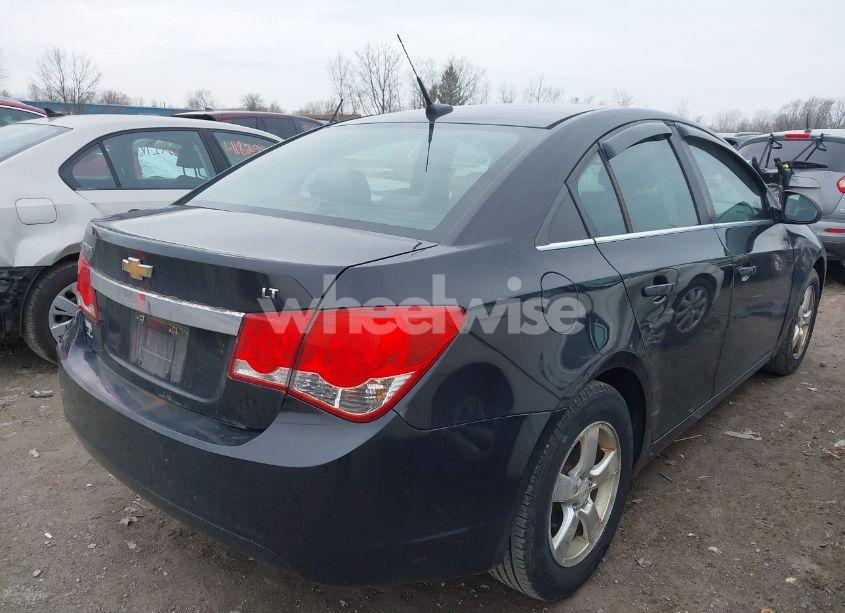 Photo 4 of 2011 Chevrolet Cruze 1LT (VIN 1G1PF5S95B7203717)