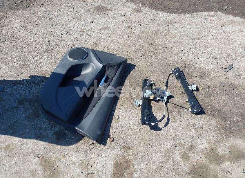 Photo 12 of 2011 Chevrolet Cruze 1LT (VIN 1G1PF5S96B7125884)