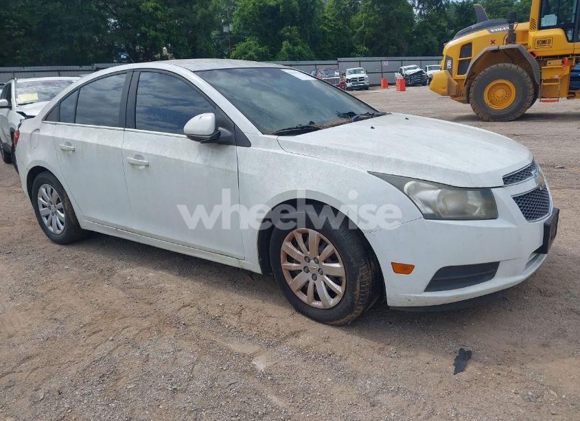 2011 Chevrolet Cruze 1LT (VIN 1G1PF5S96B7294612) main photo