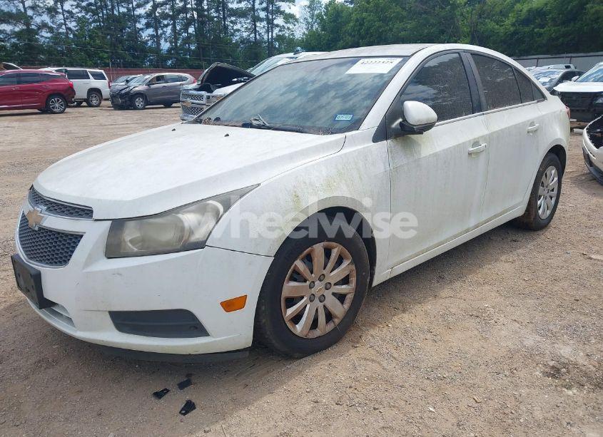 Photo 2 of 2011 Chevrolet Cruze 1LT (VIN 1G1PF5S96B7294612)