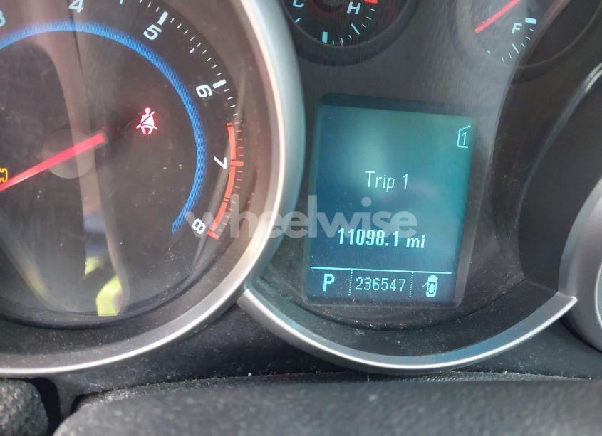 Photo 7 of 2011 Chevrolet Cruze 1LT (VIN 1G1PF5S96B7294612)