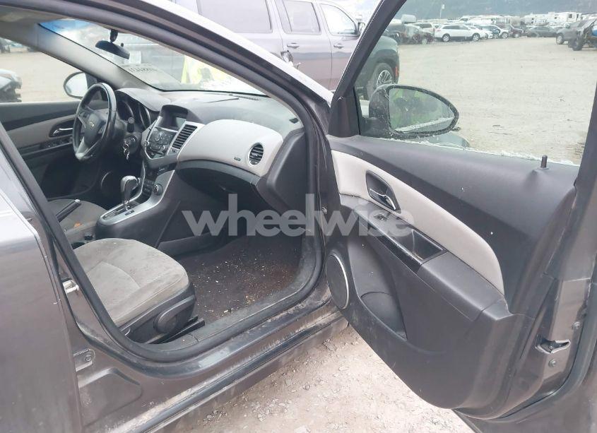 Photo 5 of 2011 Chevrolet Cruze 1LT (VIN 1G1PF5S97B7124825)