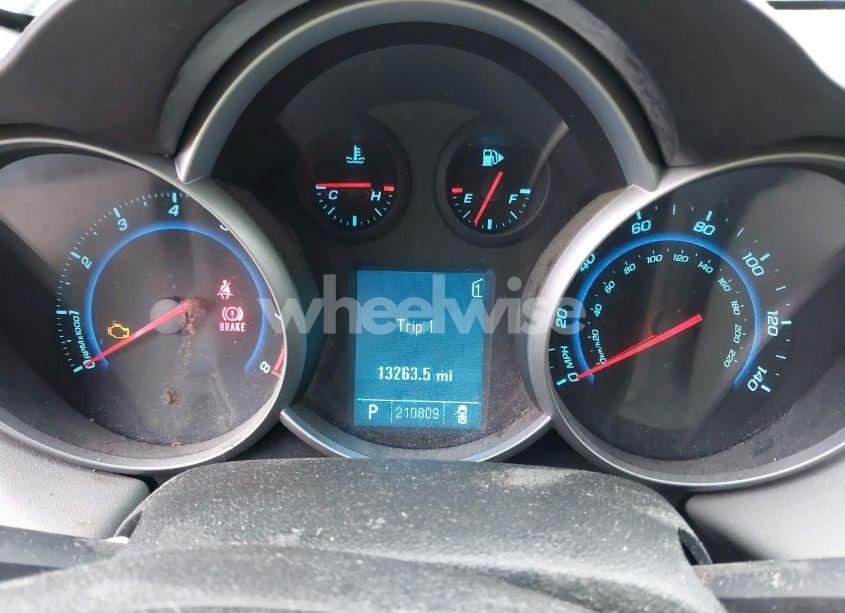 Photo 7 of 2011 Chevrolet Cruze 1LT (VIN 1G1PF5S97B7124825)