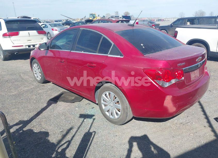 Photo 3 of 2011 Chevrolet Cruze 1LT (VIN 1G1PF5S97B7198844)