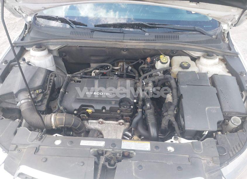 Photo 10 of 2011 Chevrolet Cruze 1LT (VIN 1G1PF5S97B7236265)