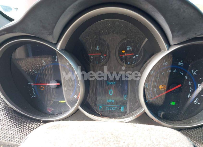 Photo 7 of 2011 Chevrolet Cruze 1LT (VIN 1G1PF5S97B7277009)