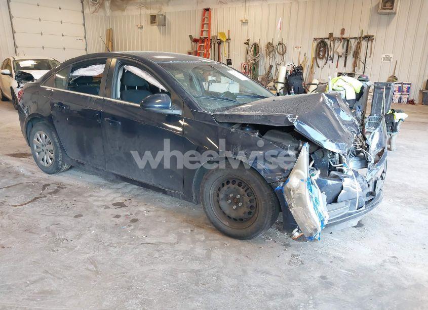 2011 Chevrolet Cruze 1LT (VIN 1G1PF5S98B7197010) main photo