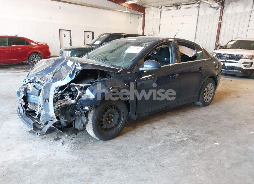 Photo 2 of 2011 Chevrolet Cruze 1LT (VIN 1G1PF5S98B7197010)