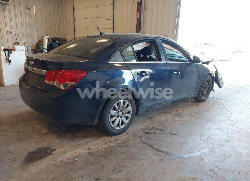 Photo 4 of 2011 Chevrolet Cruze 1LT (VIN 1G1PF5S98B7197010)