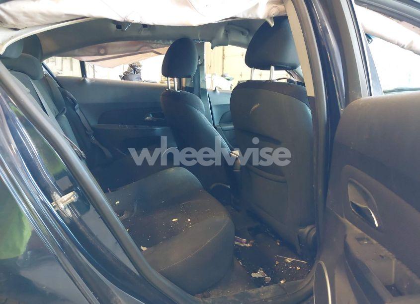 Photo 8 of 2011 Chevrolet Cruze 1LT (VIN 1G1PF5S98B7197010)