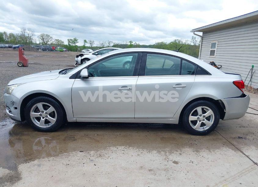 Photo 14 of 2011 Chevrolet Cruze 1LT (VIN 1G1PF5S98B7198206)