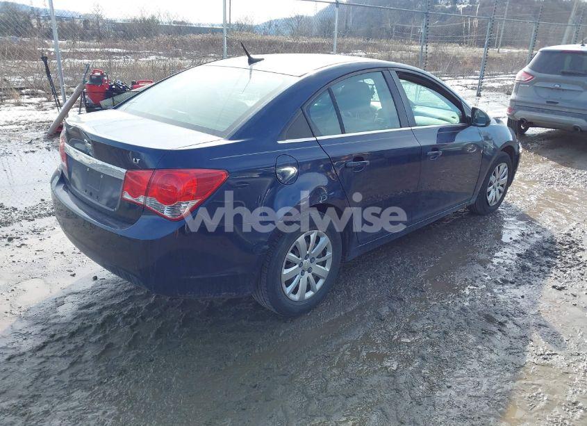 Photo 4 of 2011 Chevrolet Cruze 1LT (VIN 1G1PF5S99B7158023)