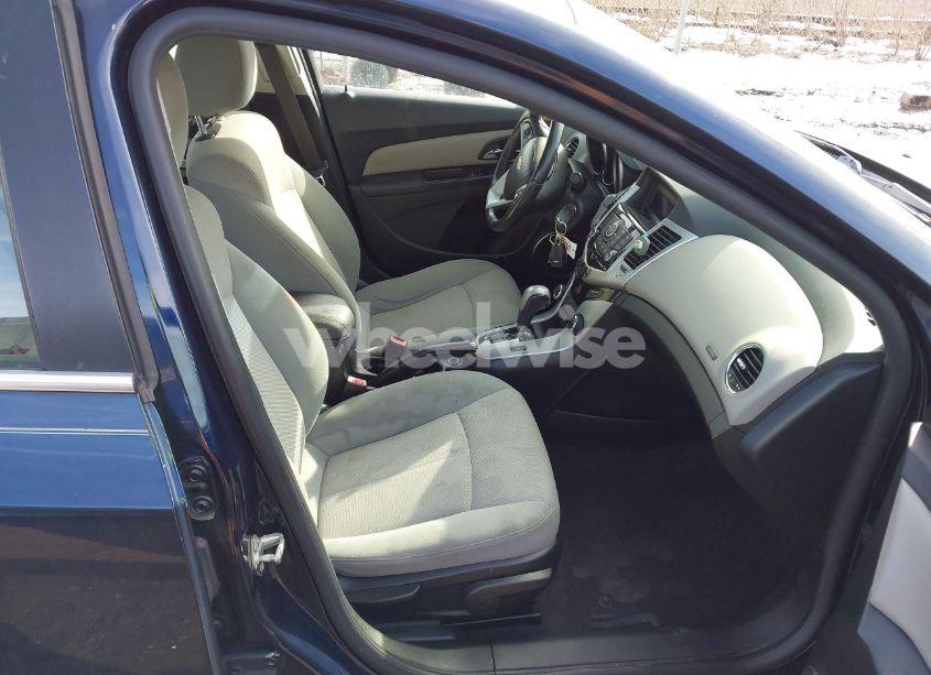 Photo 5 of 2011 Chevrolet Cruze 1LT (VIN 1G1PF5S99B7158023)