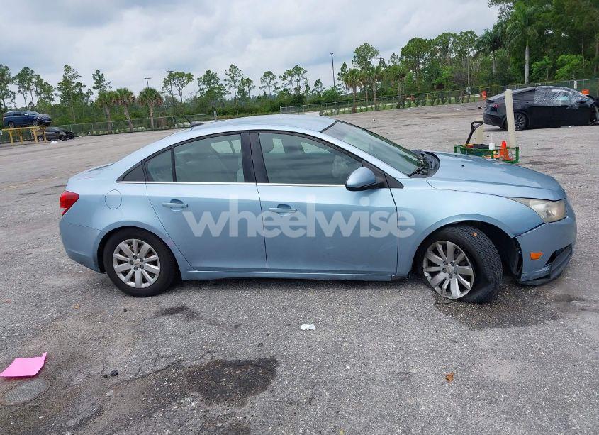 Photo 13 of 2011 Chevrolet Cruze 1LT (VIN 1G1PF5S99B7193788)