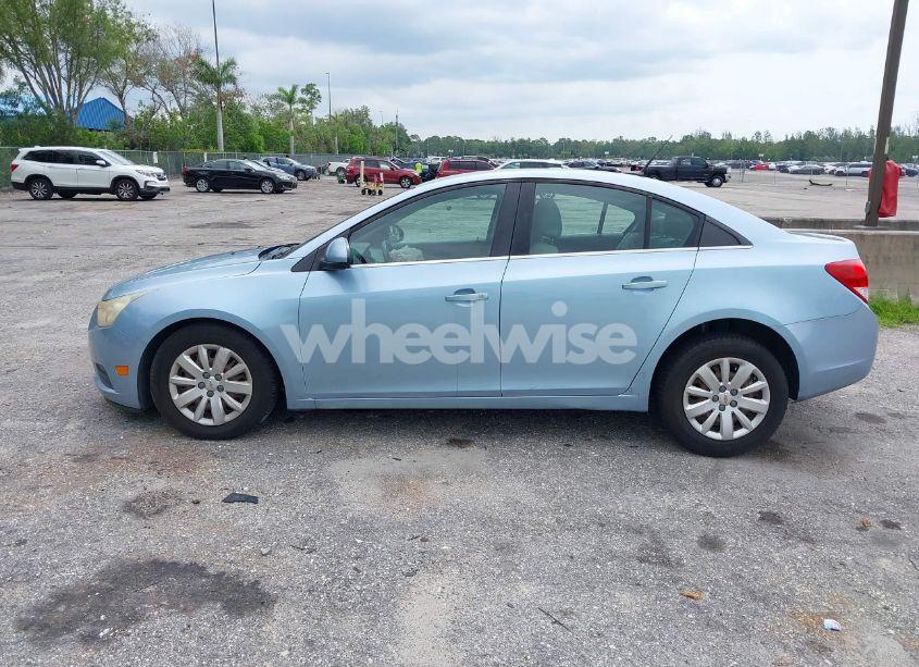 Photo 14 of 2011 Chevrolet Cruze 1LT (VIN 1G1PF5S99B7193788)