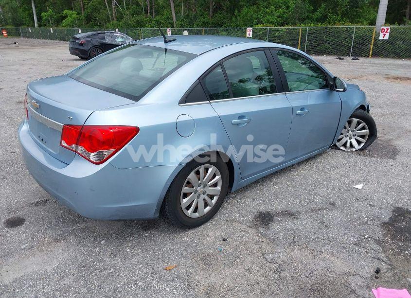 Photo 4 of 2011 Chevrolet Cruze 1LT (VIN 1G1PF5S99B7193788)