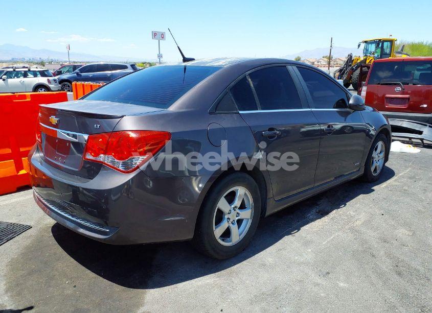 Photo 4 of 2011 Chevrolet Cruze 1LT (VIN 1G1PF5S99B7202361)