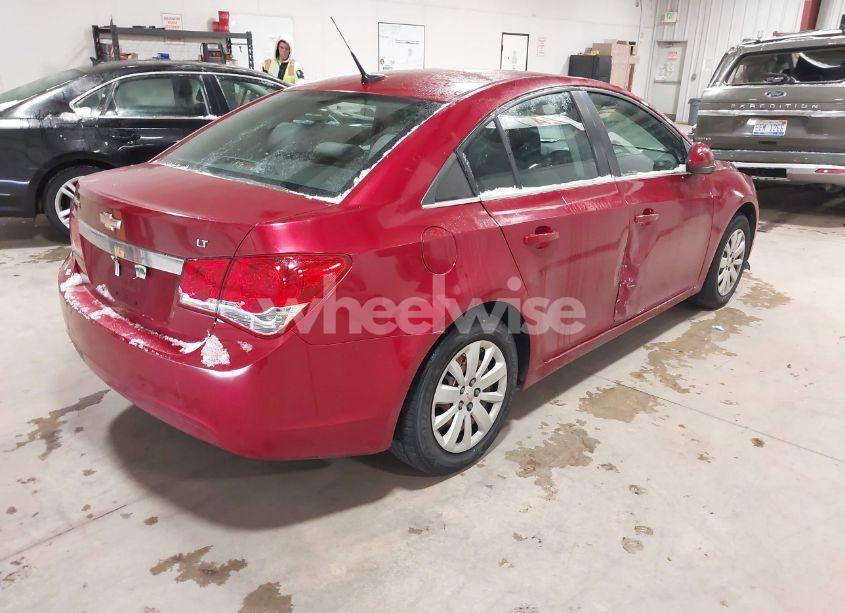 Photo 4 of 2011 Chevrolet Cruze 1LT (VIN 1G1PF5S9XB7151646)