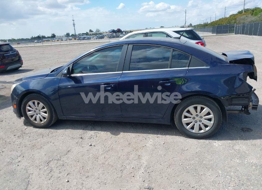 Photo 15 of 2011 Chevrolet Cruze 1LT (VIN 1G1PF5S9XB7158824)