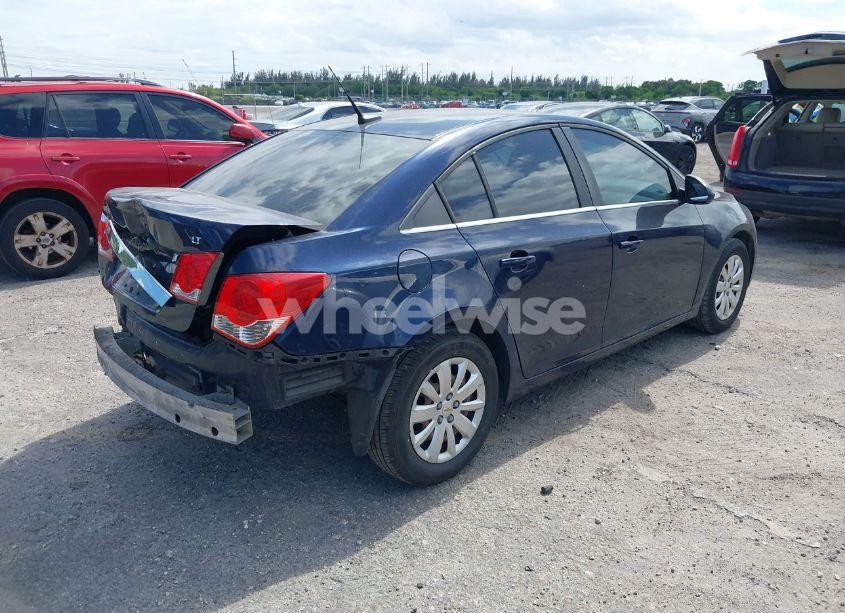 Photo 4 of 2011 Chevrolet Cruze 1LT (VIN 1G1PF5S9XB7158824)