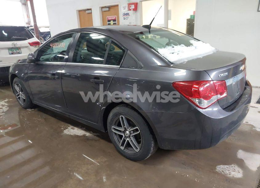 Photo 3 of 2011 Chevrolet Cruze 1LT (VIN 1G1PF5S9XB7171332)