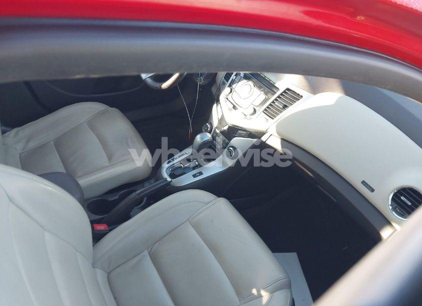 Photo 5 of 2016 Chevrolet Cruze LIMITED 2LT AUTO (VIN 1G1PF5SB0G7127527)