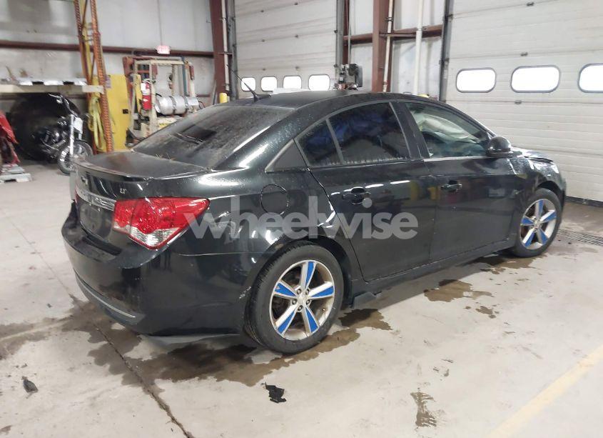 Photo 4 of 2013 Chevrolet Cruze 2LT MANUAL (VIN 1G1PF5SB1D7319308)