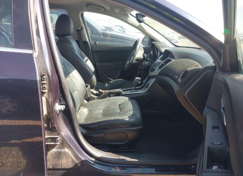 Photo 5 of 2016 Chevrolet Cruze LIMITED 2LT AUTO (VIN 1G1PF5SB2G7126573)