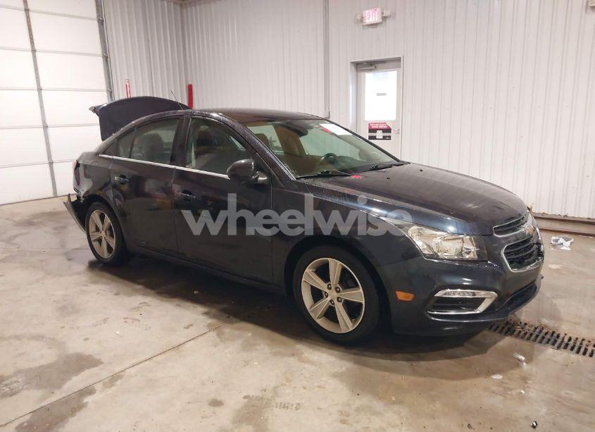 2016 Chevrolet Cruze LIMITED 2LT AUTO (VIN 1G1PF5SB6G7126088) main photo