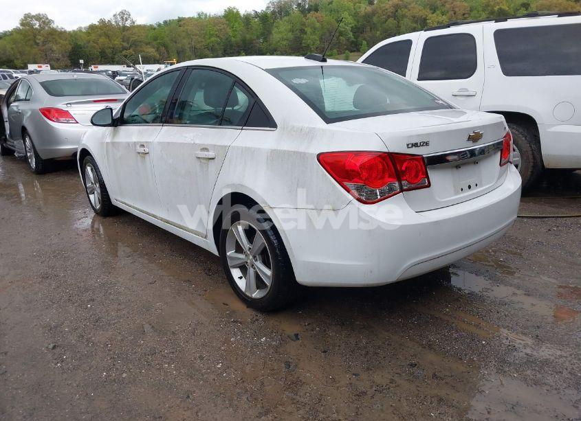 Photo 3 of 2016 Chevrolet Cruze LIMITED 2LT AUTO (VIN 1G1PF5SB7G7226345)