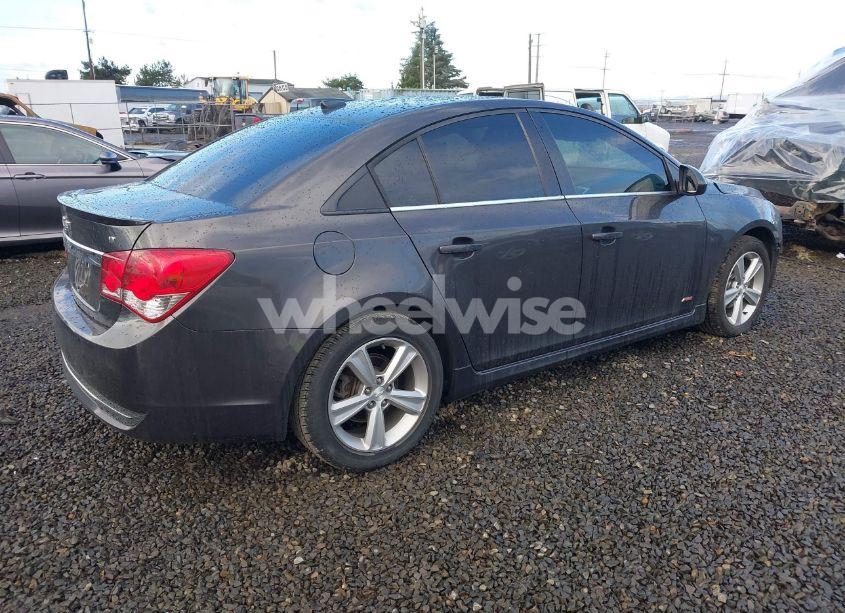 Photo 4 of 2014 Chevrolet Cruze 2LT MANUAL (VIN 1G1PF5SBXE7234047)