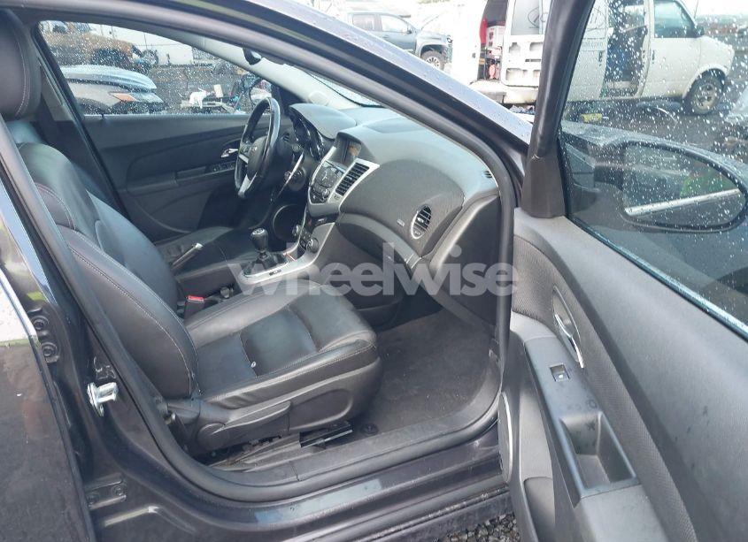 Photo 5 of 2014 Chevrolet Cruze 2LT MANUAL (VIN 1G1PF5SBXE7234047)