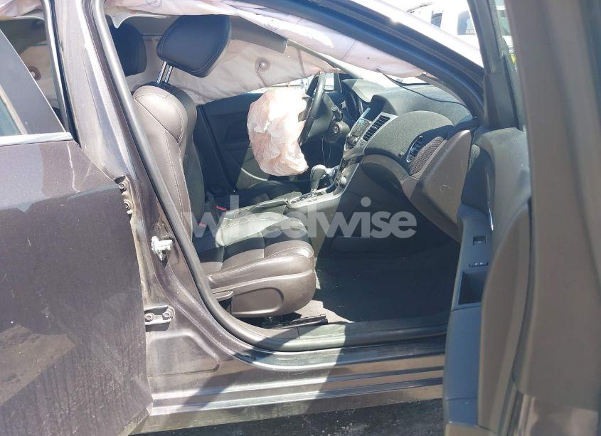 Photo 5 of 2016 Chevrolet Cruze LIMITED 2LT AUTO (VIN 1G1PF5SBXG7134050)