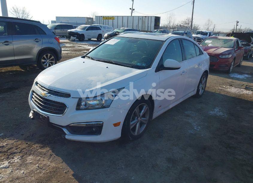 Photo 2 of 2016 Chevrolet Cruze LIMITED 2LT AUTO (VIN 1G1PF5SBXG7186245)