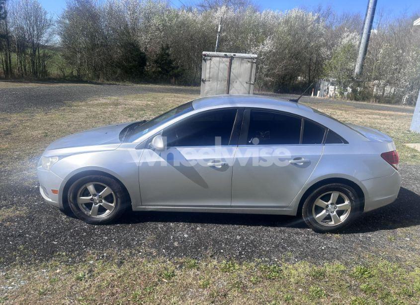 Photo 3 of 2012 Chevrolet Cruze LT (VIN 1G1PF5SC0C7213004)