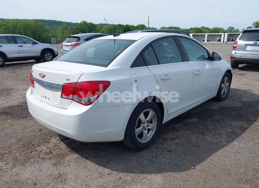Photo 4 of 2012 Chevrolet Cruze 1LT (VIN 1G1PF5SC1C7370198)