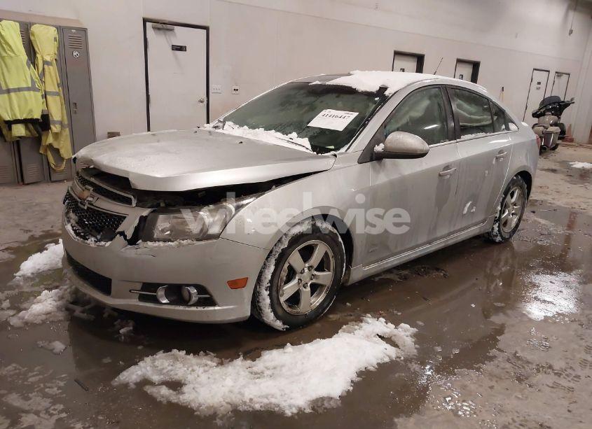 Photo 2 of 2012 Chevrolet Cruze 1LT (VIN 1G1PF5SC2C7165571)