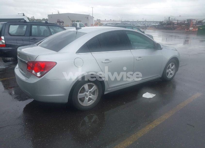 Photo 4 of 2012 Chevrolet Cruze 1LT (VIN 1G1PF5SC2C7305845)