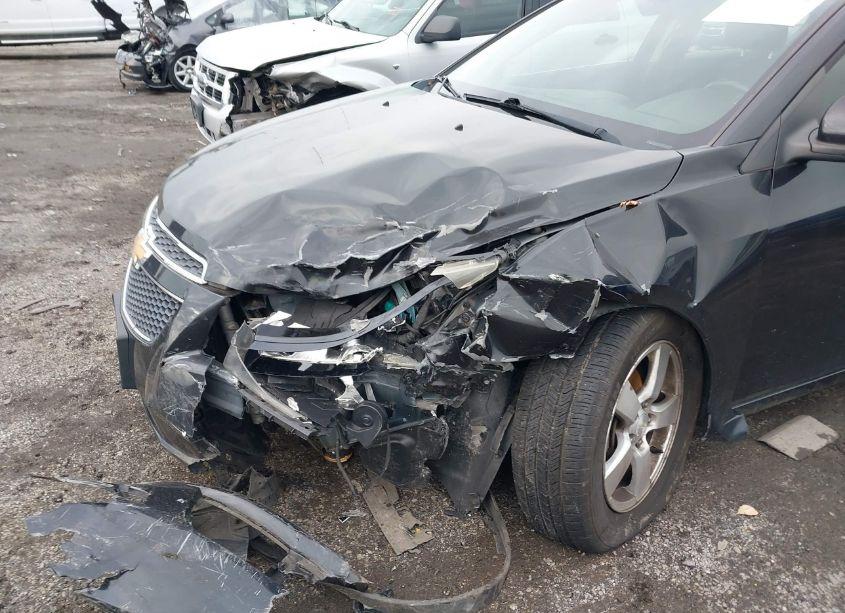 Photo 6 of 2012 Chevrolet Cruze 1LT (VIN 1G1PF5SC4C7187992)