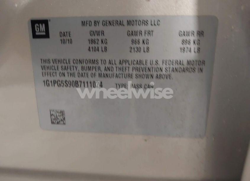 Photo 9 of 2011 Chevrolet Cruze 2LT (VIN 1G1PG5S90B7111024)